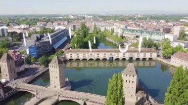 Strasbourg, Fransa. Çeyrek Petite France, Vauban Barajı. 4K