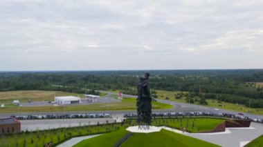 Rzhev, Rusya. Rzhev Anıtı 'ndan Sovyet askerine. 4K