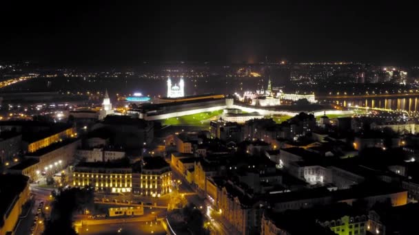 Kazán, Rusia. Vista aérea del Kremlin de Kazán. Noche. 4K — Vídeo de stock