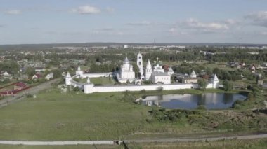Pereslavl-Zalessky, Rusya. Nikitsky Manastırı - Rus Ortodoks Kilisesi 'nin Pereslavl Piskoposluğu Manastırı. 4K