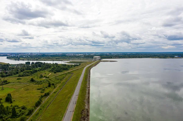 Rybinsk Ryssland Vattenkraftverk Rybinsk Dammen Rybensoe Reservoaren Flygbild — Stockfoto