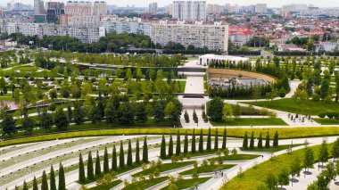 Krasnodar, Rusya - 28 Ağustos 2020: Kamu Parkı Krasnodar (Galitsky Park). Yaz hava manzarası, Hava manzarası  