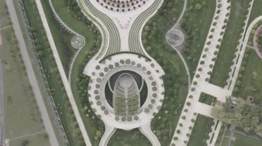 Krasnodar, Rusya. Halk Parkı Krasnodar (Galitsky Parkı). Yaz havası manzarası. 4K