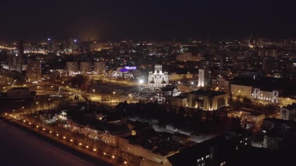 俄罗斯叶卡捷琳堡。血债血偿早春的夜城。4K — 图库视频影像