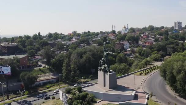 Rostov-on-Don, Rusia. Monumento a la huelga de 1902. 4K — Vídeo de stock