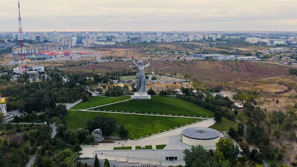 Volgograd Rusia Pemandangan Malam Hari Patung Motherland Calls Mamaev Kurgan — Stok Foto