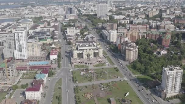 Kasan, Russland. Tatarisches Staatliches Puppentheater Ekiyat. 4K — Stockvideo