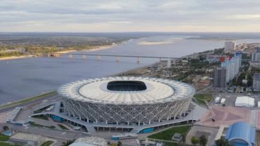 Volgograd, Rusya. Volgograd Arena, ROTOR Stadı. Gün batımını izle. 4K