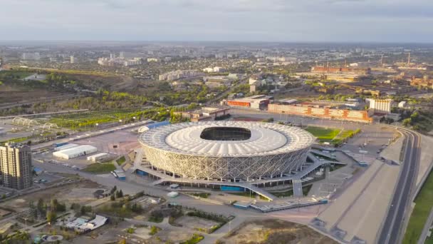 Volgograd, Rusko. Volgogradská aréna, stadion ROTOR. Pohled při západu slunce. 4K — Stock video