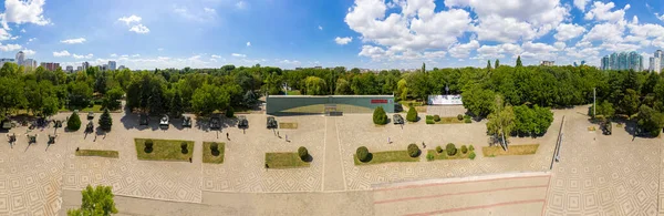 Krasnodar Russia August 2020 Museum Military Equipment 勝利の武器 2020年8月29日閲覧 文化と休息の公園は勝利の30周年にちなんで名付けられました — ストック写真