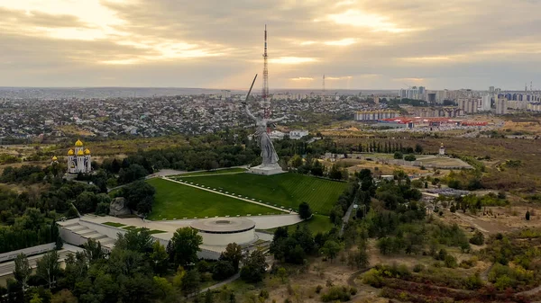 Volgograd Rusya Anavatan Çağrıları Heykelinin Akşam Manzarası Volgograd Daki Mamaev — Stok fotoğraf