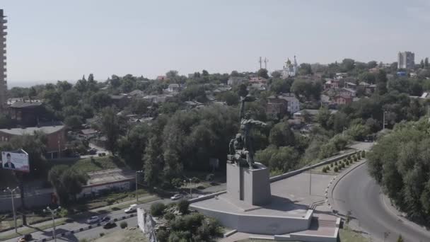 Rostov-sul-Don, Russia. Monumento allo sciopero del 1902. 4K — Video Stock