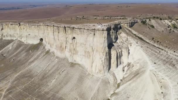 Belaya Skala, Krym. Formacja skalna - Mount White Rock. 4K — Wideo stockowe