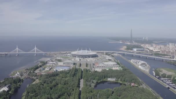 Szentpétervár, Oroszország. Gazprom Aréna. Nyugati Nagy Sebességmérő, Lakhta Központ. Gazprom központ. 4K — Stock videók