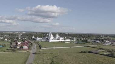 Pereslavl-Zalessky, Rusya. Nikitsky Manastırı - Rus Ortodoks Kilisesi 'nin Pereslavl Piskoposluğu Manastırı. 4K