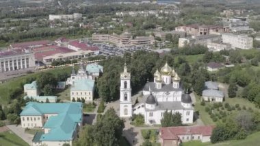 Dmitrov, Rusya. Dmitrov Kremlin 'de bulunan Kutsal Bakire Meryem' in Varsayımı Katedrali. 16. yüzyılın başlarında yapılmış bir mimari anıt. 4K