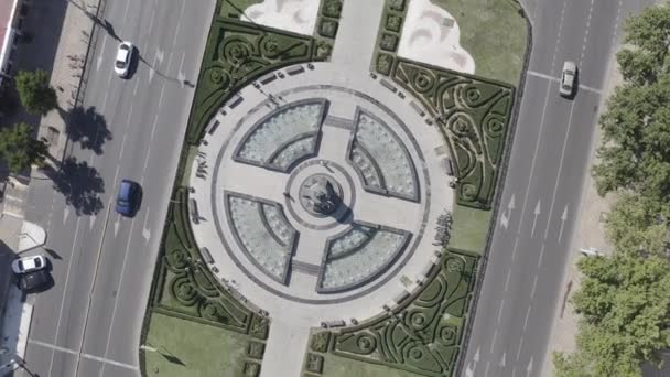 Krasnodar, Ρωσία. Πηγή στο μνημείο της Αγίας Αικατερίνης. Πλατεία στην οδό Krasnaya. Πτήση πάνω από την πόλη το καλοκαίρι. 4K — Αρχείο Βίντεο