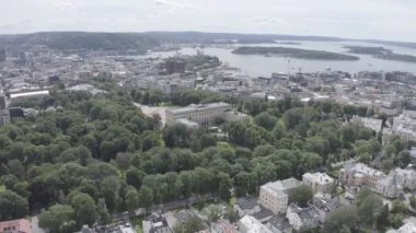 Oslo, Norveç. Kraliyet Sarayı. Slottsplassen. Saray parkı. 4K