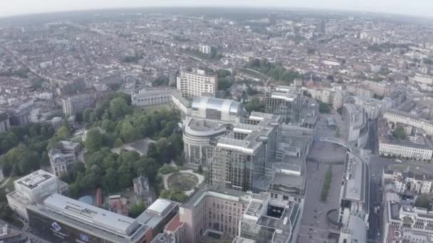 Bruselas, Bélgica. El complejo de edificios del Parlamento Europeo. Institución estatal. 4K — Vídeos de Stock