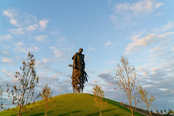 Rzhev Venäjä Elokuuta 2020 Rzhev Memorial Soviet Soldier Omistettu Venäläisten — kuvapankkivalokuva