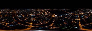 Astrakhan, Rusya. Geceleri şehrin havadan görünüşü. Sokak lambaları. Panorama 360