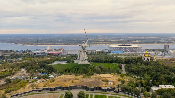 Volgograd Rusia Pemandangan Malam Hari Patung Motherland Calls Mamaev Kurgan — Stok Foto