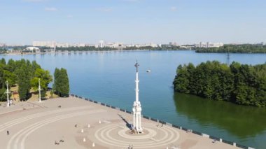 Voronezh, Rusya. Amiralteyskaya Meydanı. Voronezh Nehri Embankment. 4K