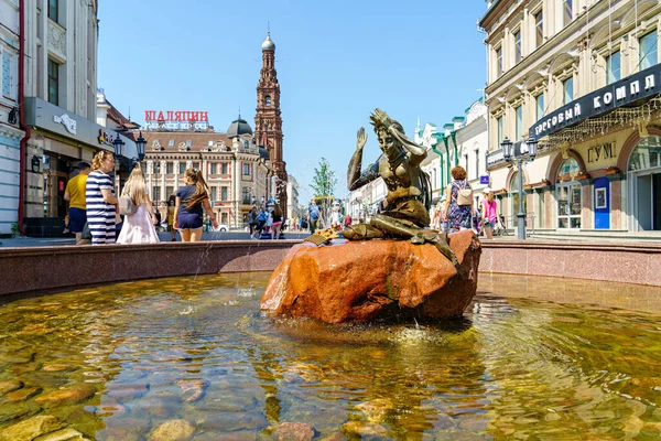 Kazan Russie Août 2020 Une Fontaine Représentant Une Fille Nommée Photos De Stock Libres De Droits