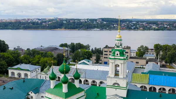 Kostroma Rusia Centro Histórico Ciudad Kostoma Filas Rojas Iglesia Del —  Fotos de Stock