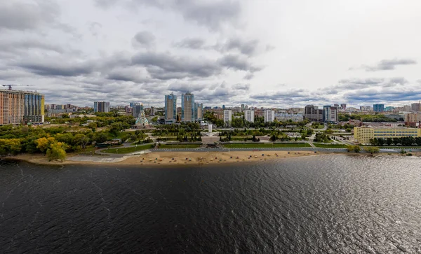 Met Samara Rusland Wolga Rivierdijk Met Een Strand Herfstlandschap Luchtzicht — Stockfoto