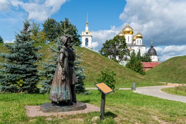 Dmitrov, Rusya - 19 Ağustos 2020: Soylular. Tür heykeli