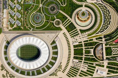 Krasnodar, Rusya - 29 Ağustos 2020: Pakr Krasnodar ve Krasnodar Futbol Stadyumu. Yaz, Hava Görünümü
