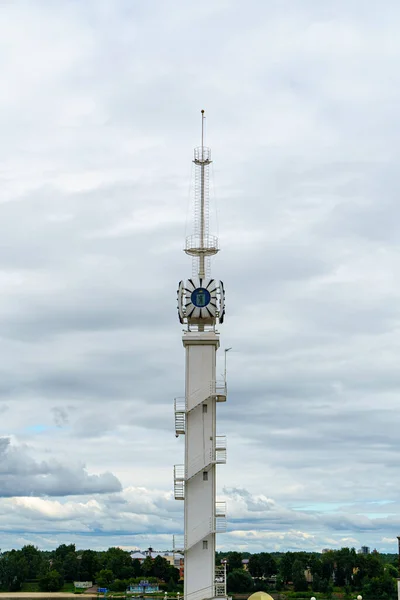 Jaroslavl Rusko Srpna 2020 Vanilkové Nebe Restaurace Věž Yarosavlovým Erbem — Stock fotografie