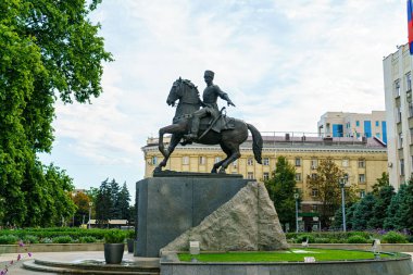 Krasnodar, Rusya - 27 Ağustos 2020: Kuban Kazakları Anıtı