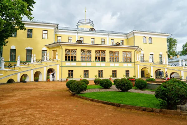 Jaroslawl Russland August 2020 Der Garten Des Gouverneurs Jaroslawl Kunstmuseum — Stockfoto