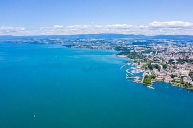 Lozan, İsviçre. Geneva Gölü. Hava manzarası. Yaz