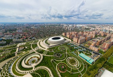 Krasnodar, Rusya - 27 Ağustos 2020: Krasnodar Stadyumu. Halk parkı, Krasnodar. Hava görünümü