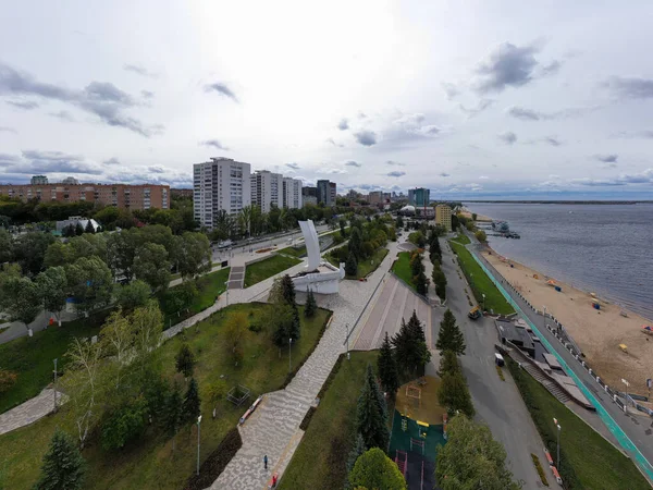 Samara Russia September 2020 Embankment Volga River Monument Ladya Aerial — Stock Photo, Image