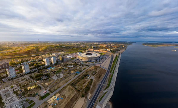 Volgograd Ryssland September 2020 Rotor Stadion Mamajev Kurgan Flygfoto Solnedgången — Stockfoto