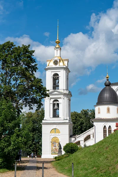 Dmitrov Rusko Katedrála Nanebevzetí Panny Marie Dmitrově Zvonice Dmitrijevský Kreml — Stock fotografie