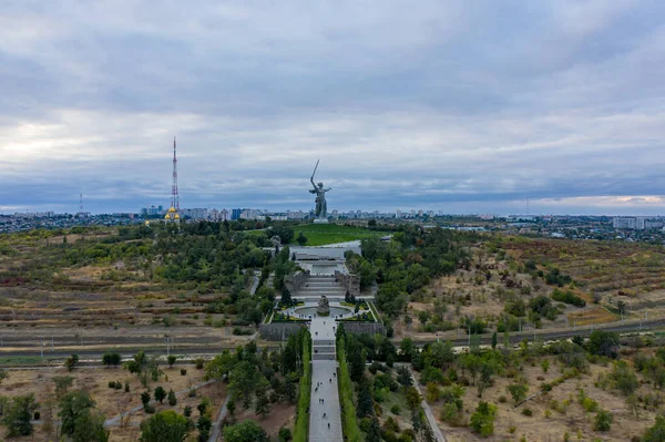 Volgograd Russia September 2020 Motherland Calls Mamayev Kurgan Aerial View — Stock Photo, Image