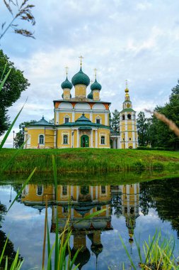Uglich, Rusya. Şekil değiştirme Katedrali. Çirkin Kremlin
