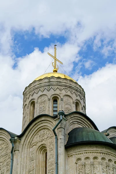 弗拉基米尔 俄罗斯 弗拉迪米尔市德米特里耶夫斯基主教座堂 由大鸟巢Vsevolod建造的一座庙宇 — 图库照片