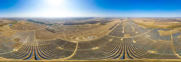 ロシアのスタヴロポリ Staromaryevkaの村 ロシア最大の太陽光発電所 360パノラマ 空中風景 — ストック写真