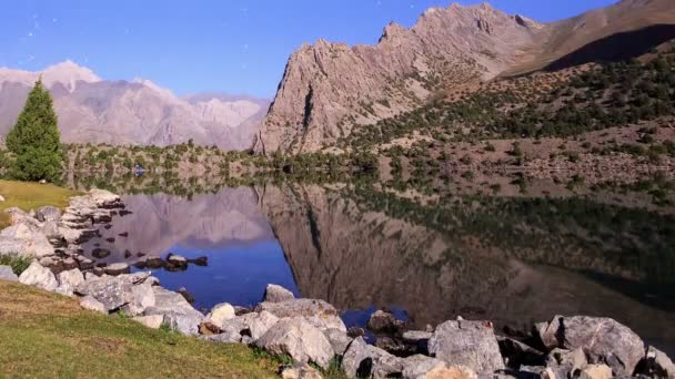 Clair de lune sur le lac — Video