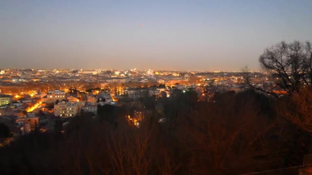 Nacht panorama van Rome. Italië — Stockvideo