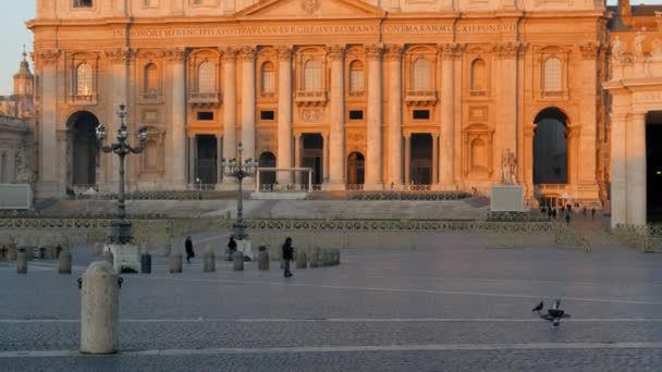 サン ピエトロ広場します。バチカン市国、ローマ、イタリア — ストック動画