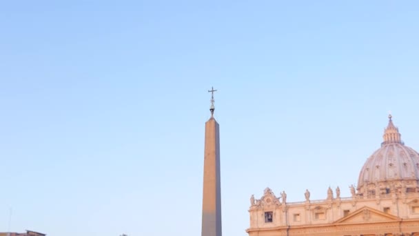 Obelisk am Petersplatz, Rom — Stockvideo