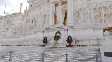 Bekçi Vittorio Emmanuel anıt, onur. Roma, İtalya