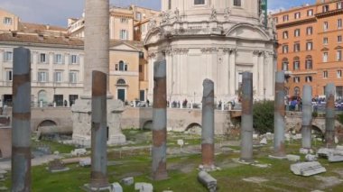 Bazilika Ulpia, Forum Elvetia, Roma, İtalya